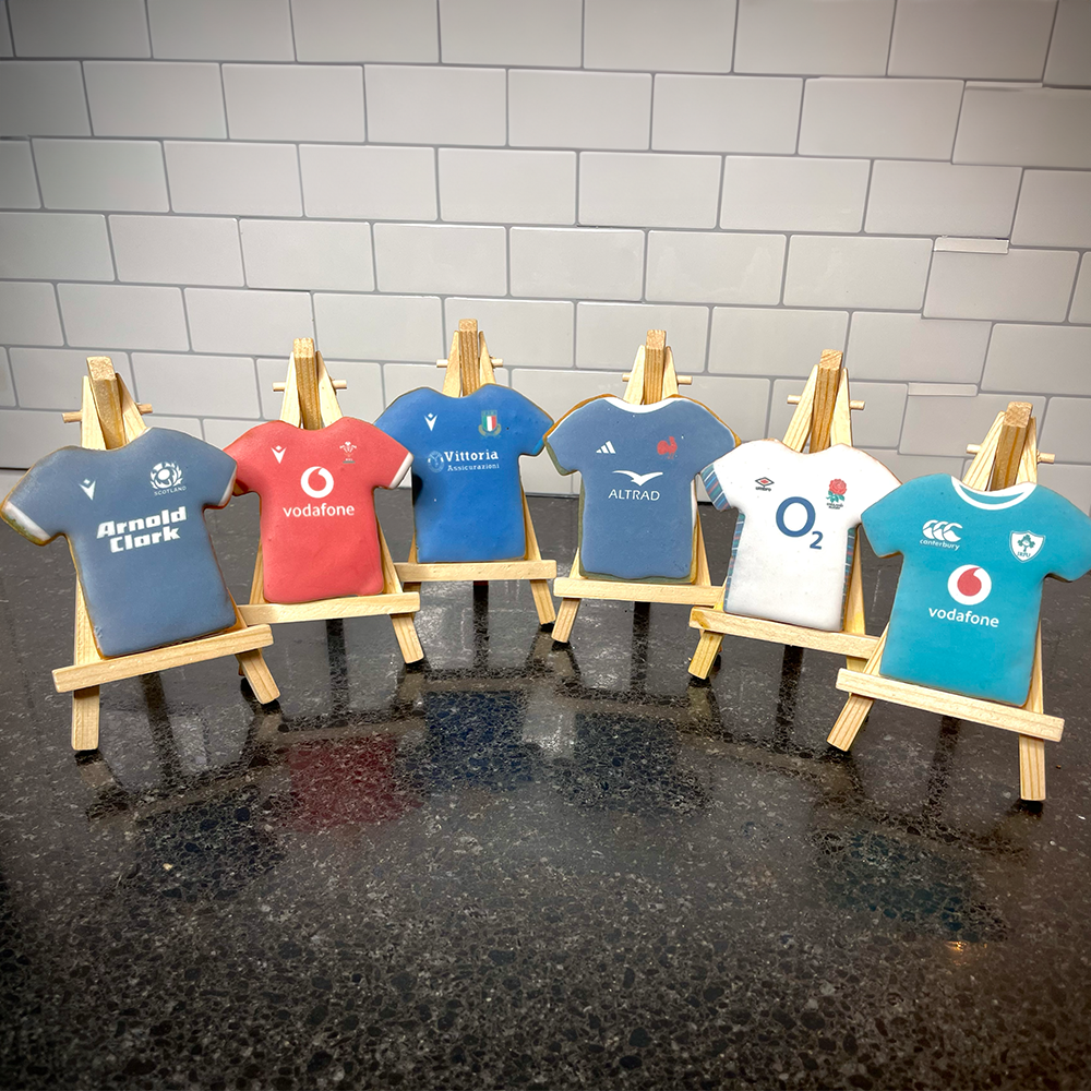 Custom Football or Rugby Shirt Biscuits