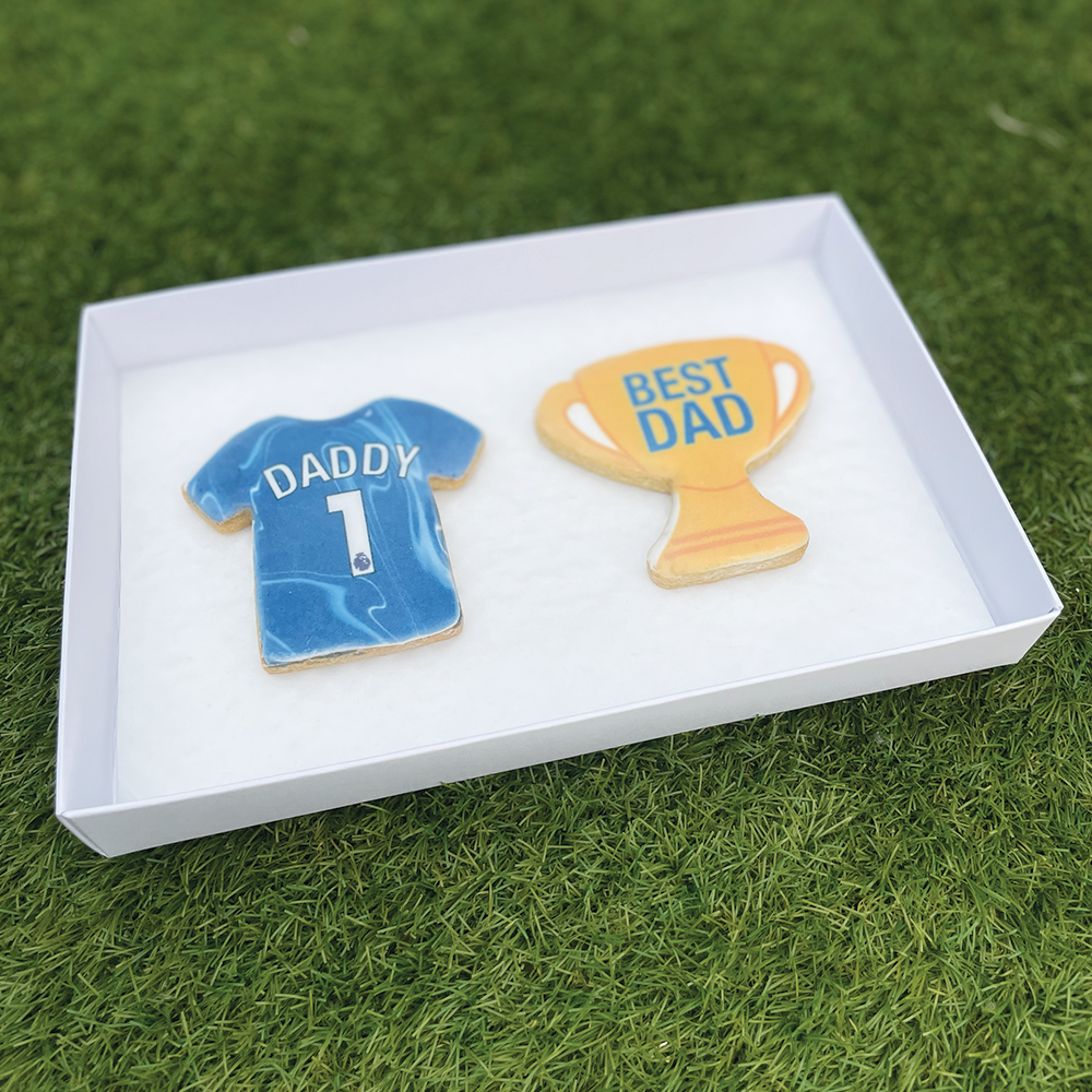 Chelsea football shirt Father's Day Biscuits