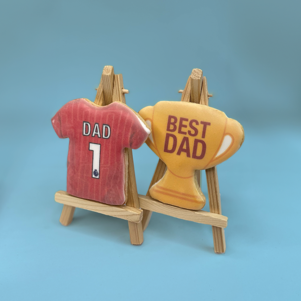 Liverpool football shirt Father's Day Biscuits